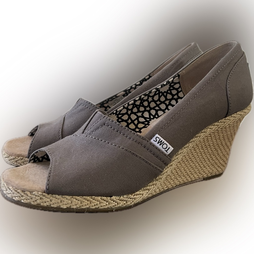 TOMS Canvas Peep Toe Espadrille Wedge Heels Size 11